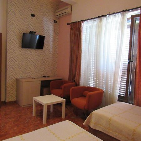 Hotel Serenity Tiran Dış mekan fotoğraf
