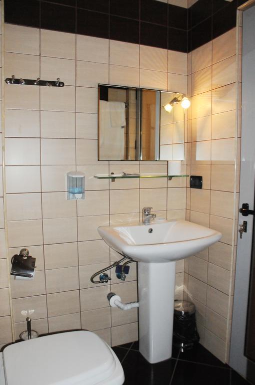 Hotel Serenity Tiran Dış mekan fotoğraf