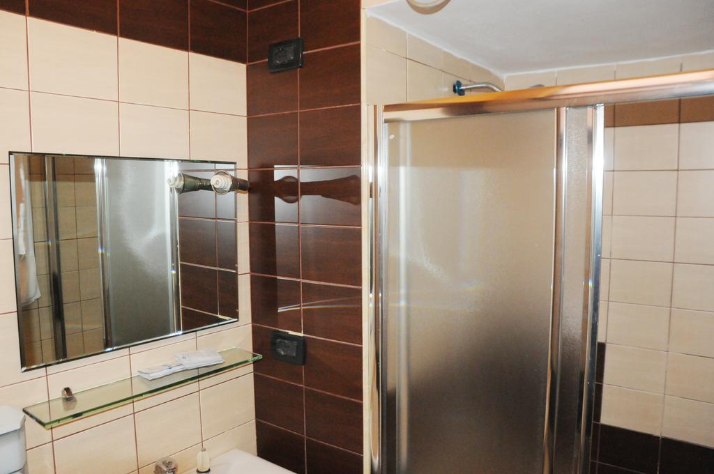 Hotel Serenity Tiran Dış mekan fotoğraf